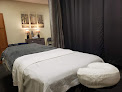 Negocio Kapolei Massage Institute & Kmi Hawaii (Massage Clinic)