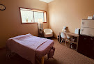 Negocio Kneading Roots Massage Therapy